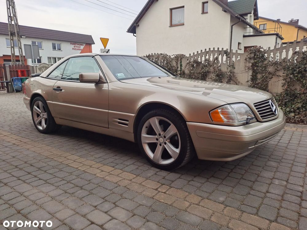 Mercedes-Benz SL - 40