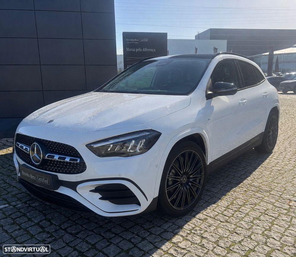 Mercedes-Benz GLA 180 d AMG Line - 2