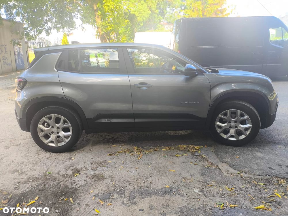 Jeep Avenger 1.2 GSE T3 Altitude FWD - 4