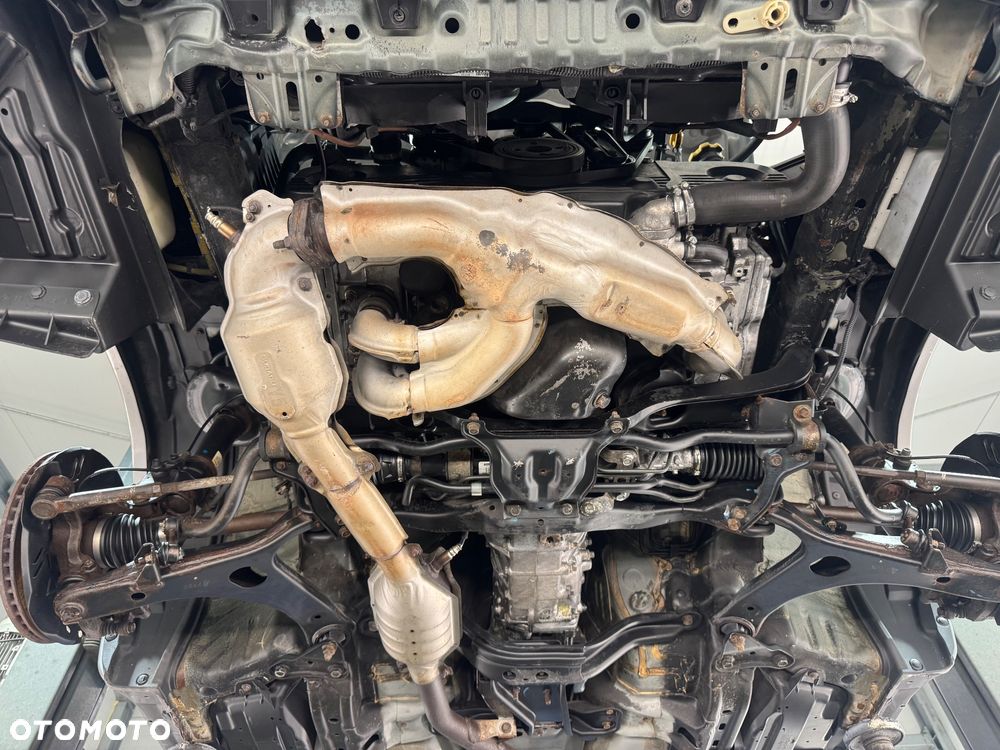 Subaru Outback Legacy 2.5RC NAV - 33