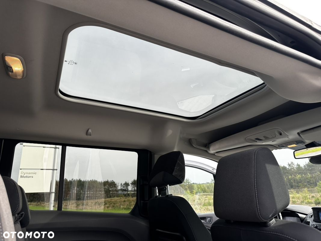 Ford Tourneo Connect Grand - 18