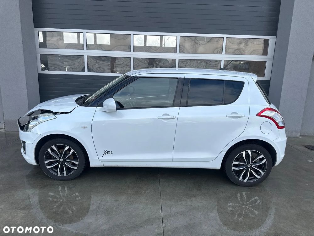 Suzuki Swift 1.2 Premium - 3
