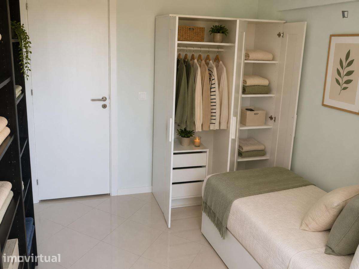 Quarto - localizado em Olivais Lisbon - Grande imagem: 2/10