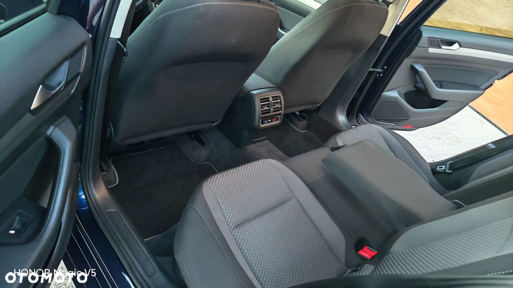 Volkswagen Passat 1.4 TSI BMT ACT Highline - 25