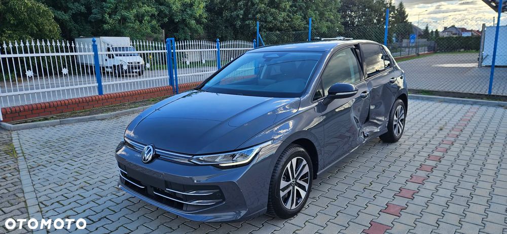 Volkswagen Golf 1.5 eTSI OPF DSG Energy - 9