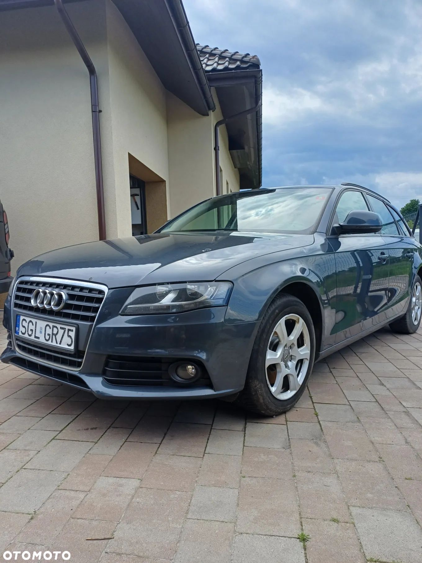 Audi A4 Avant 2.0 TDI DPF Ambition - 1