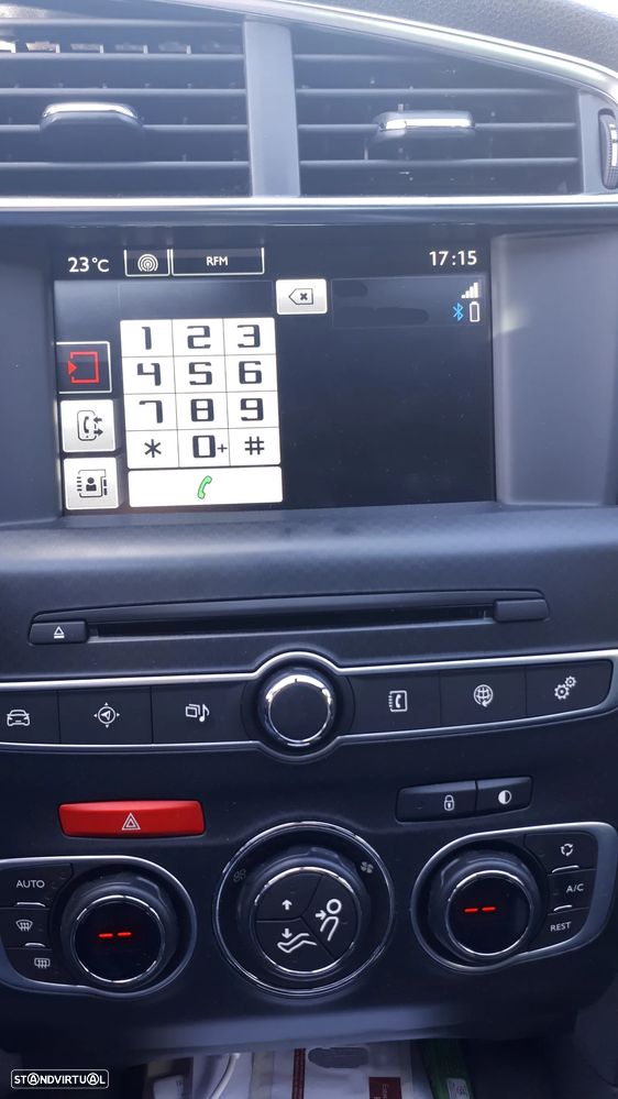 Citroën DS4 1.6 BlueHDi So Chic - 12