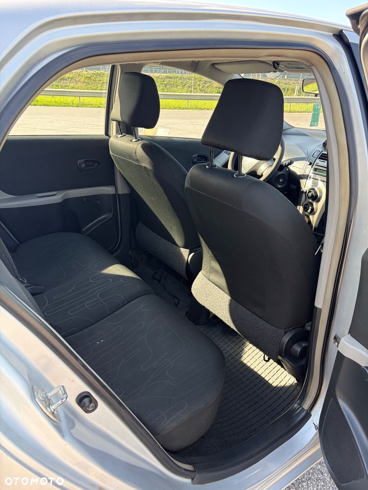 Toyota Yaris 1.0 Life - 8