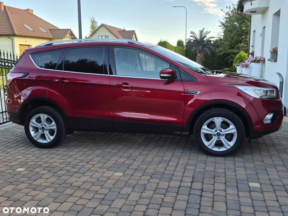 Ford Kuga - 34
