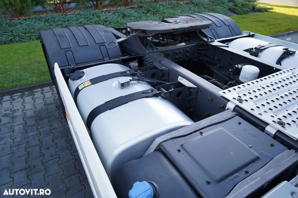Volvo FH 460 / PNEURI 100% / IMPORTATE / KILOMETRAGE MICĂ / DUPĂ CONTRACTUL DE SERVICE - 17
