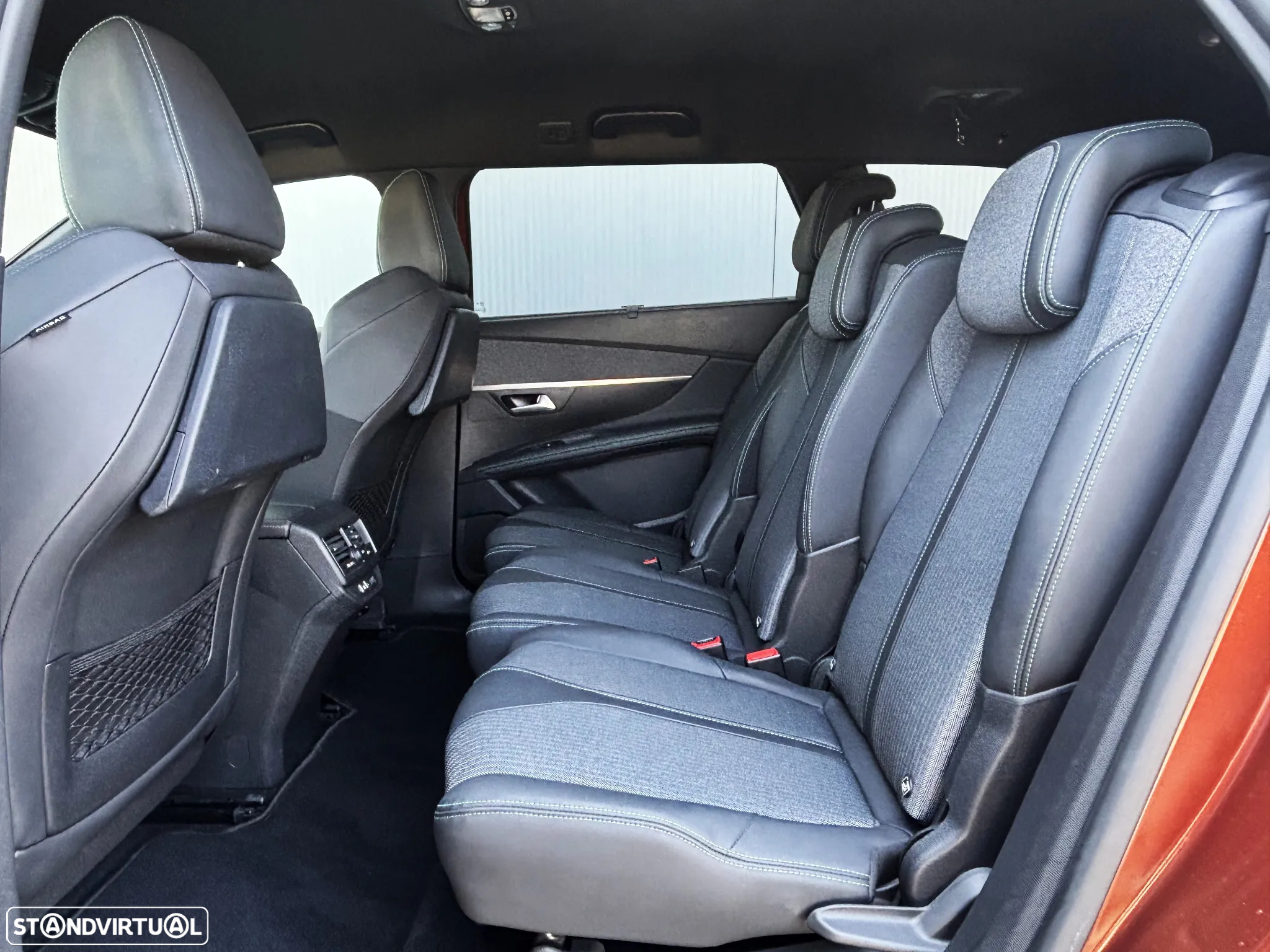 Peugeot 5008 1.5 BlueHDi Allure Pack EAT8 - 14