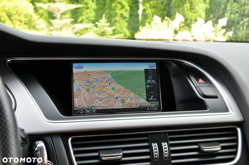 Audi A4 Avant - 33