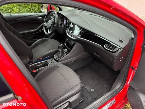 Opel Astra 1.6 T Elite S&S - 4