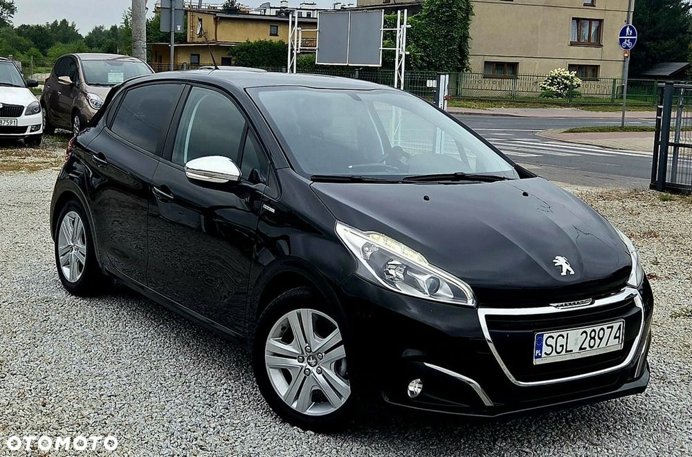 Peugeot 208 - 34