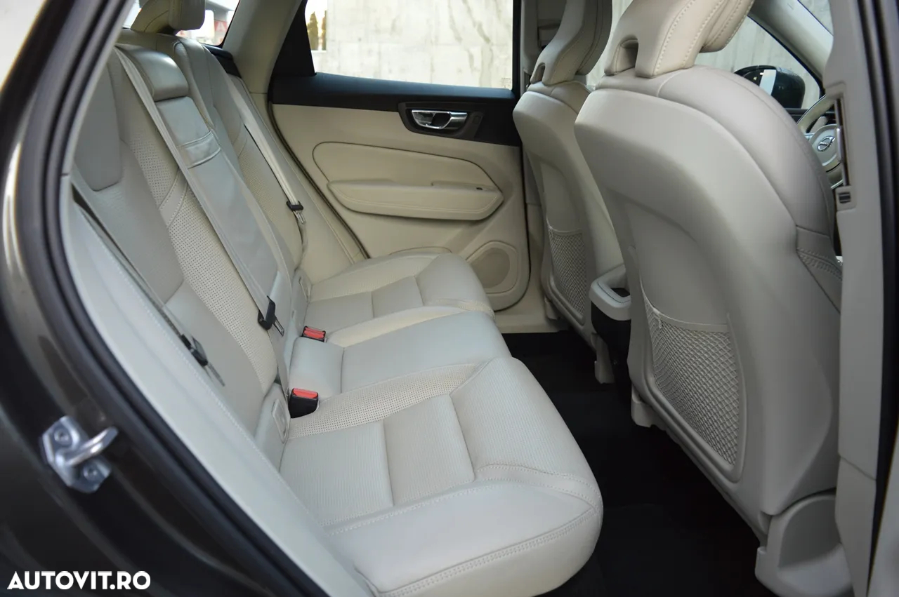 Volvo XC 60 D4 Geartronic Inscription - 28