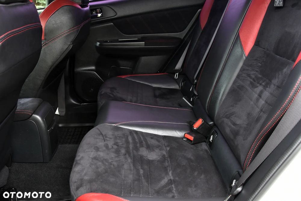 Subaru WRX STI 2.5 Sport - 25