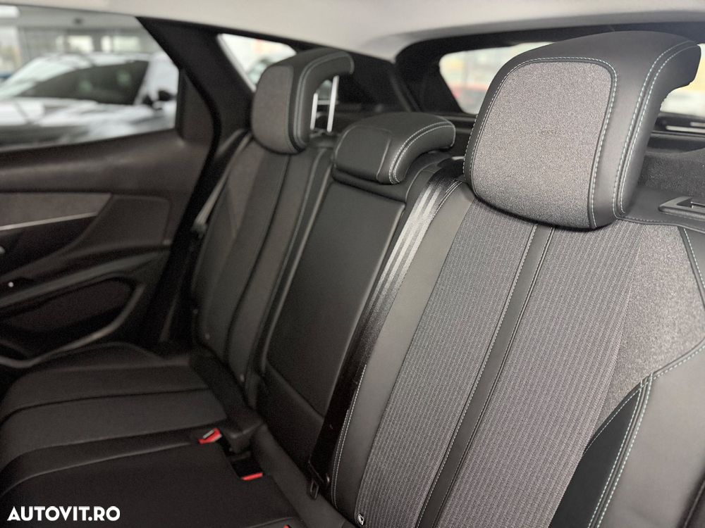 Peugeot 3008 BlueHDi 130 Stop & Start EAT8 Allure Pack - 38