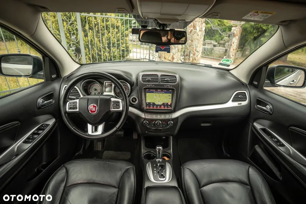 Fiat Freemont 2.0 Multijet Lounge AWD - 34
