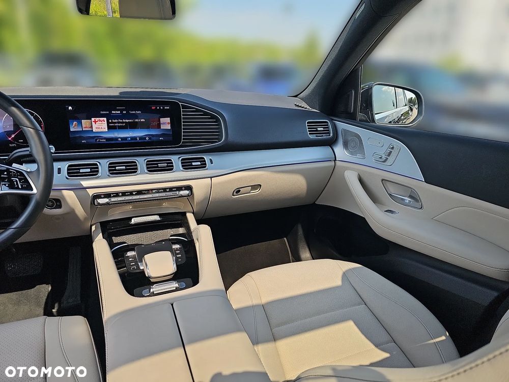 Mercedes-Benz GLE 300 d 4Matic 9G-TRONIC AMG Line Advanced Plus - 17