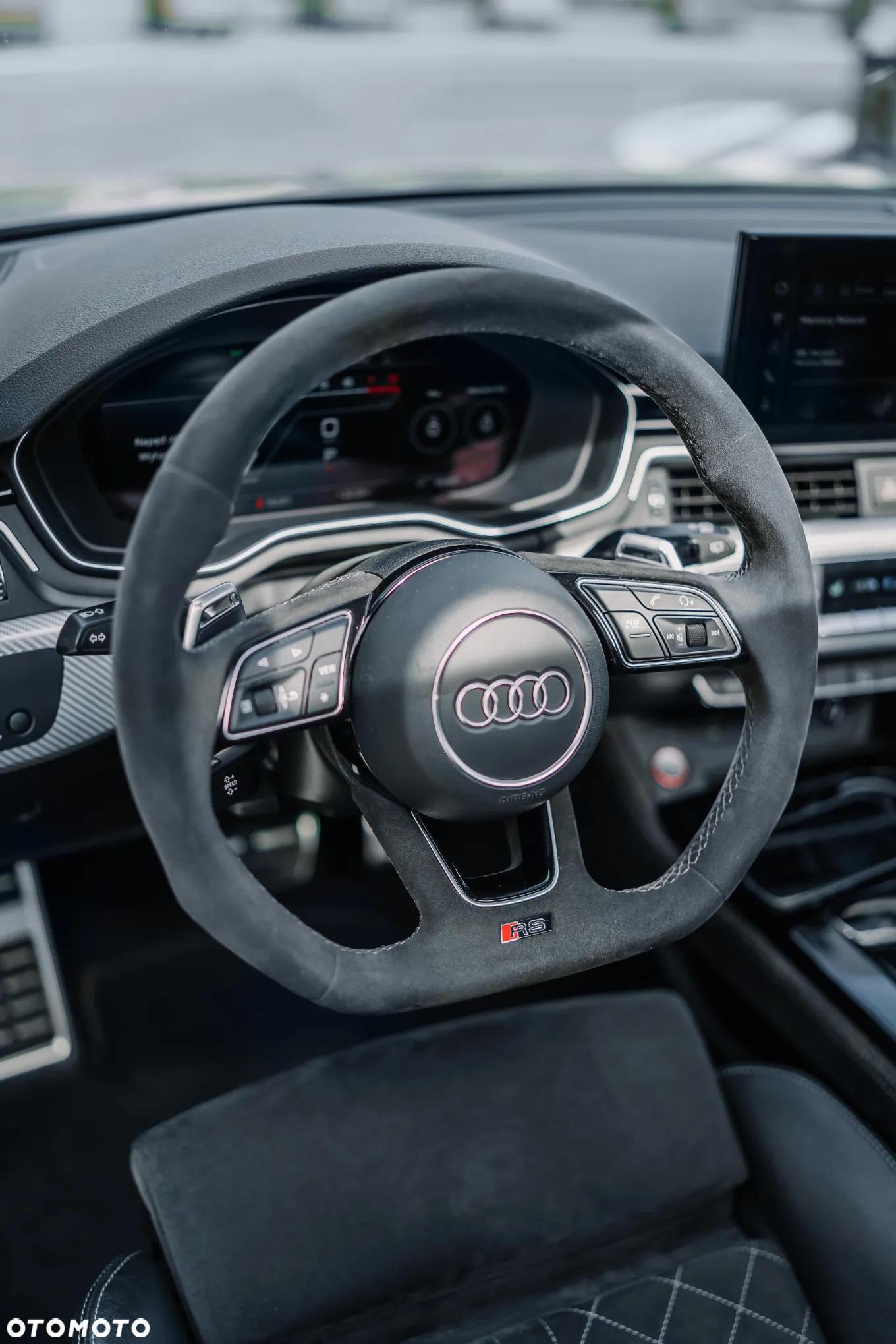 Audi RS4 TFSI Quattro Tiptronic - 12
