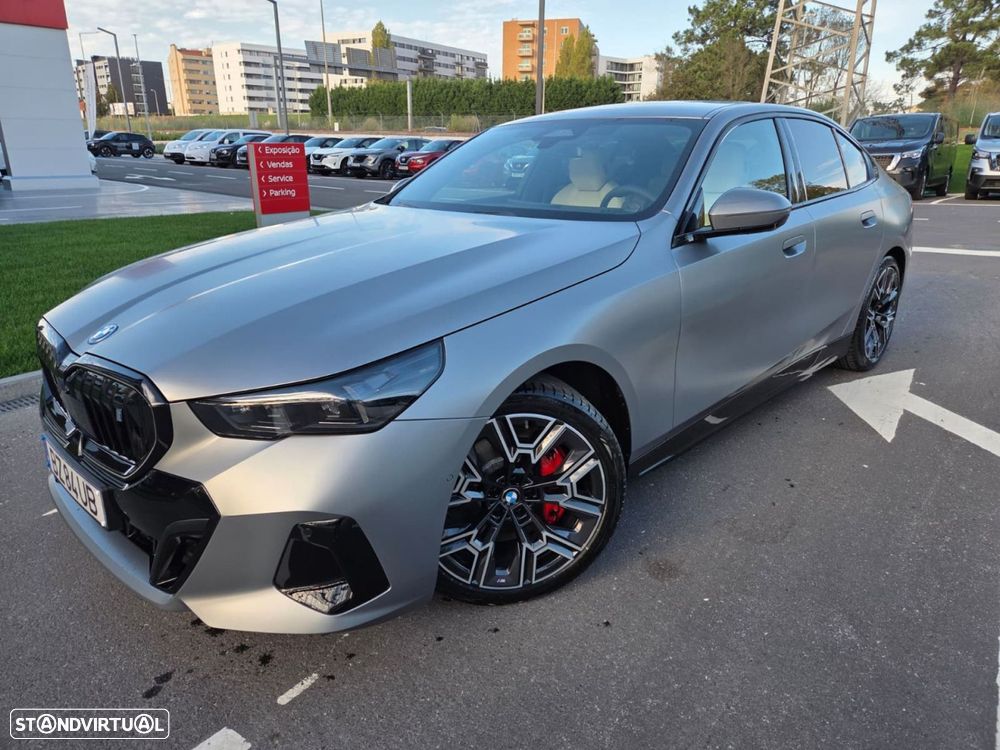 BMW i5 eDrive40 Pack Desportivo M Pro - 1