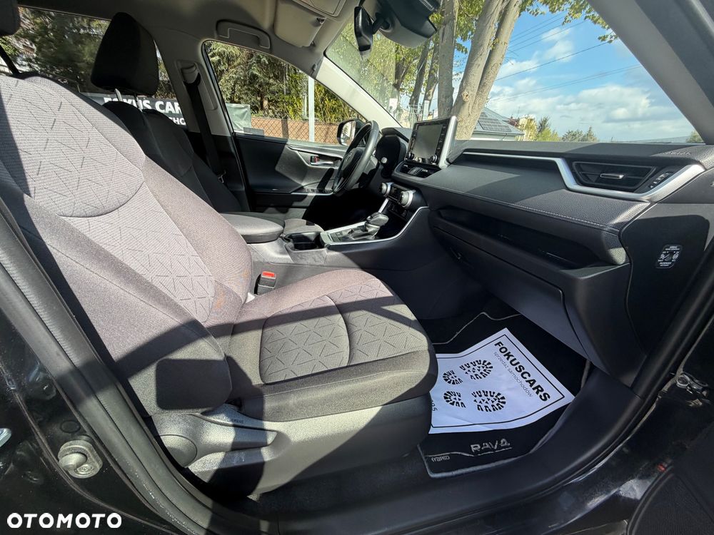 Toyota RAV4 2.5 Hybrid Comfort 4x2 - 31