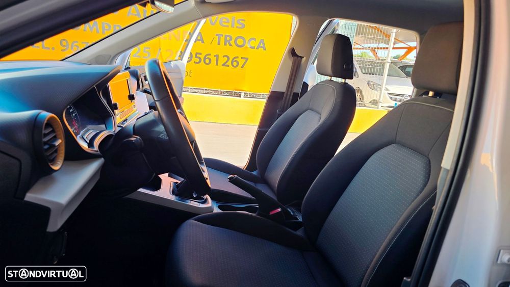 SEAT Arona 1.0 TSI Xperience - 17