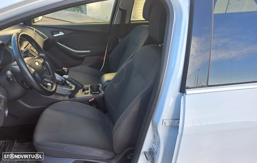 Ford Focus SW 1.6 TDCi Titanium - 4