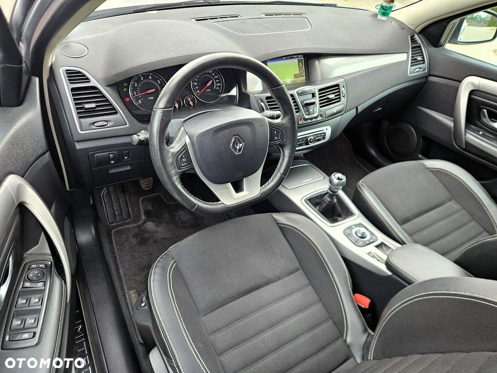 Renault Laguna 2.0 Limited - 9