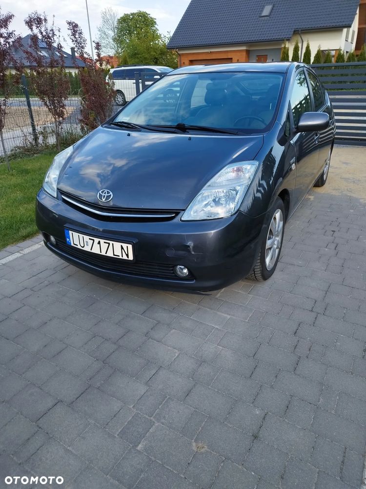 Toyota Prius 1.5 VVT-i Sol - 12
