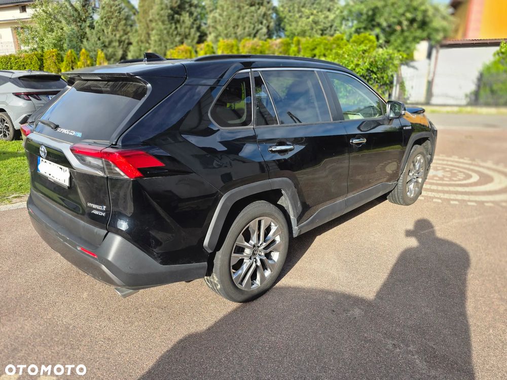 Toyota RAV4 - 2