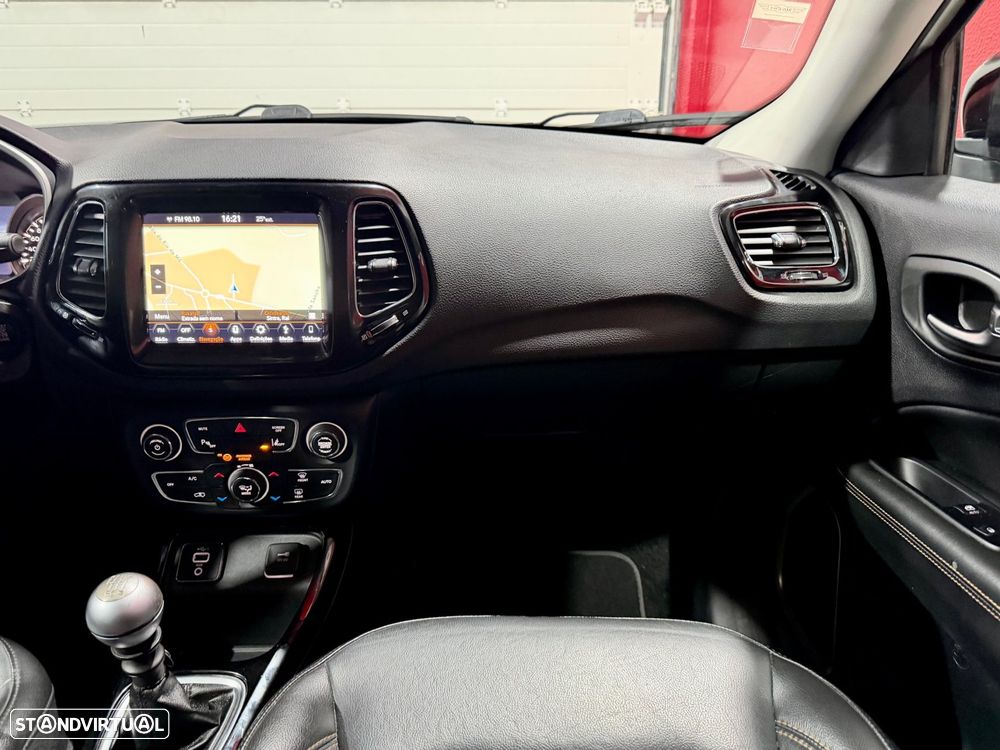 Jeep Compass 1.6 M-Jet Limited - 35