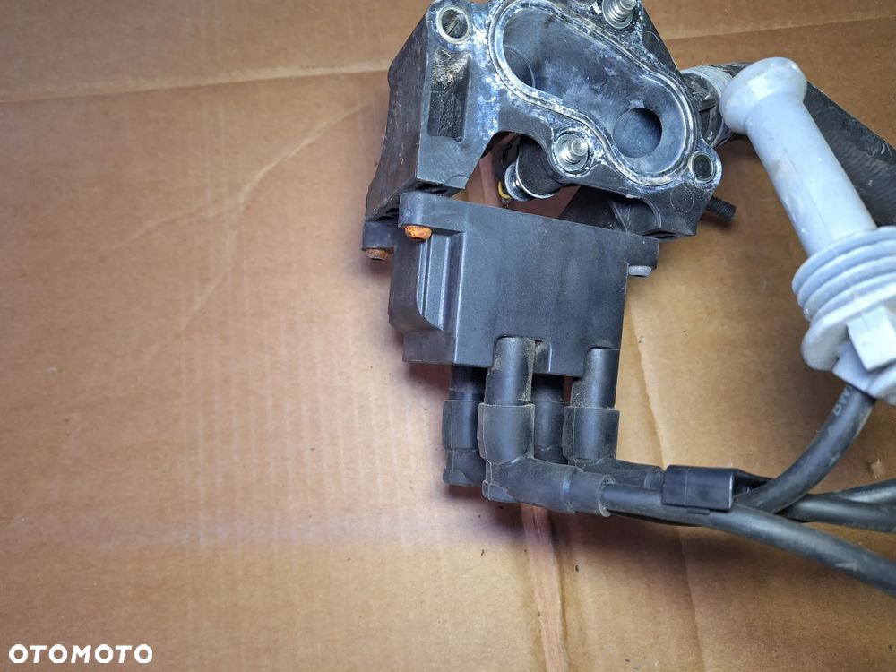 cewka zapłonowa z przewodami FORD FIESTA MK7 1.25 LIFT CM5G-12029-FB  koszyk 70 - 10