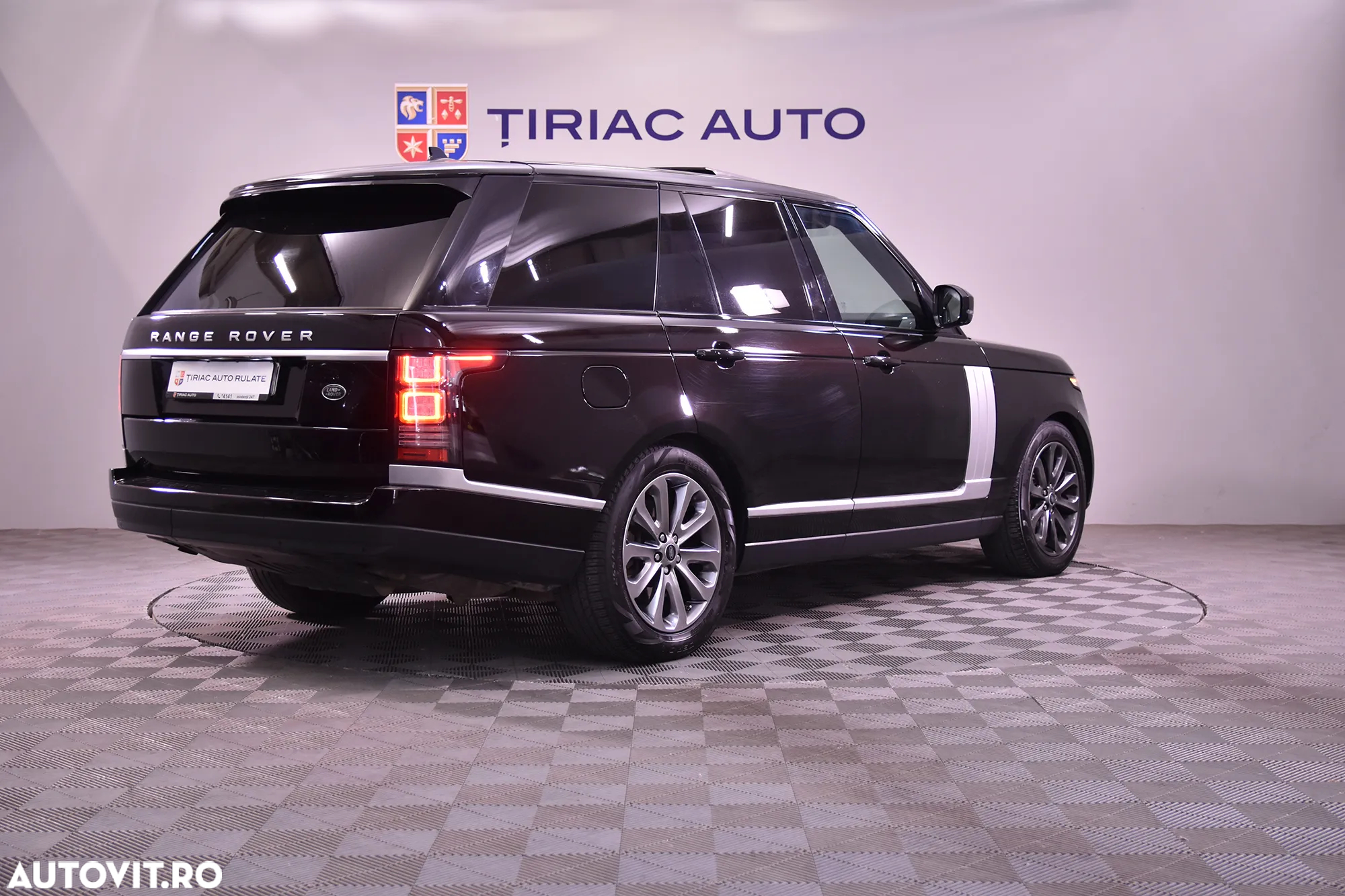 Land Rover Range Rover - 5