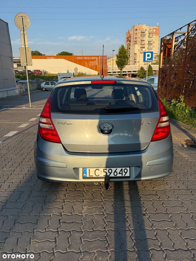 Hyundai i30 1.4 Classic - 9