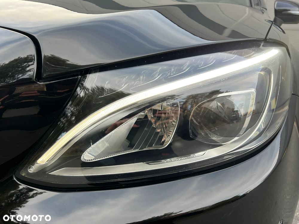 Mercedes-Benz Klasa C 300 7G-TRONIC AMG Line - 30