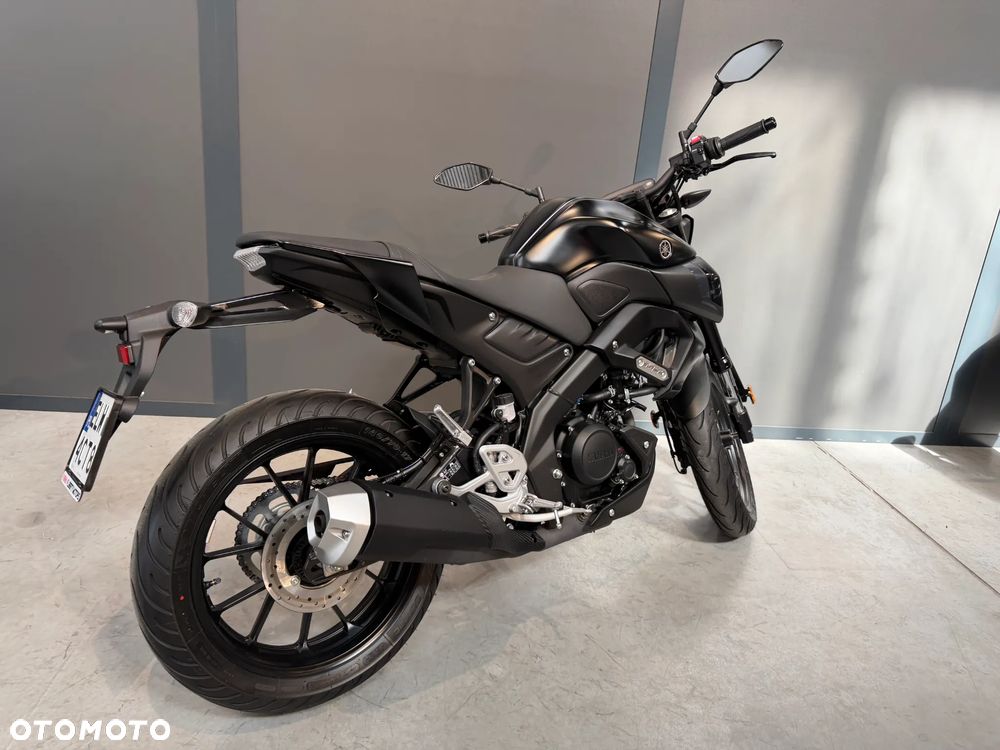 Yamaha MT - 7