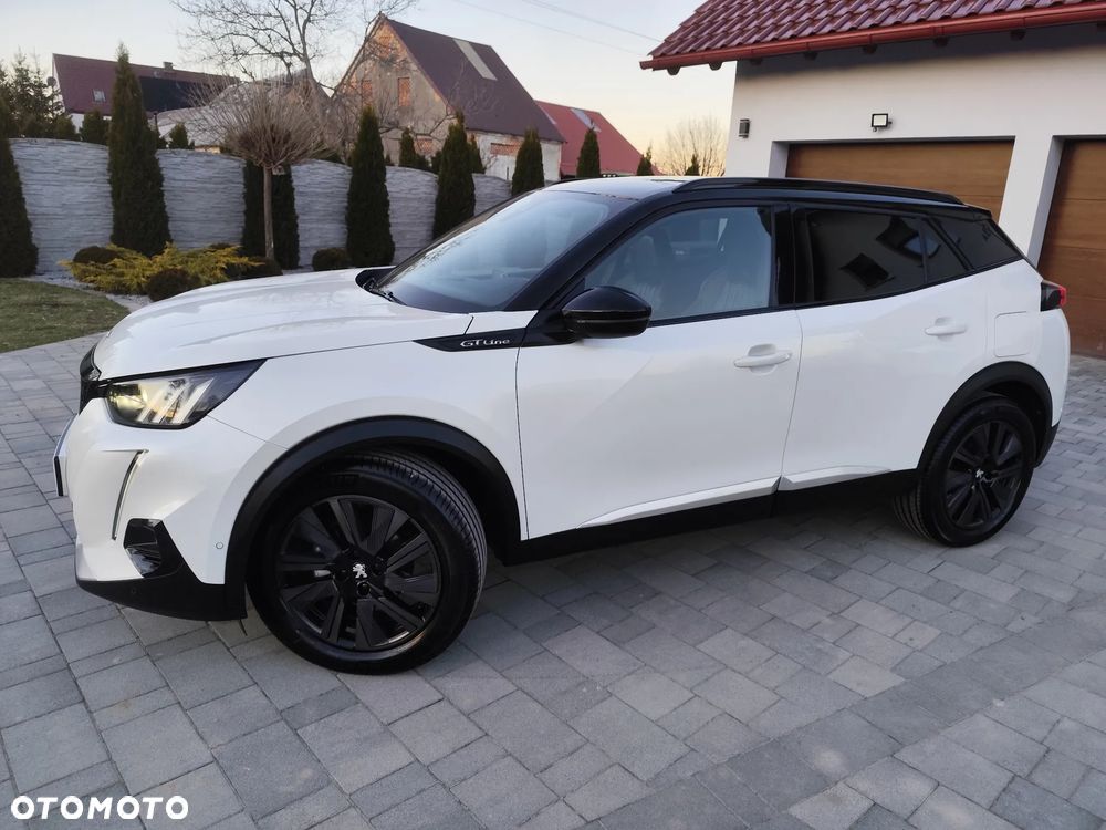 Peugeot 2008 1.2 PureTech GT Line S&S - 5