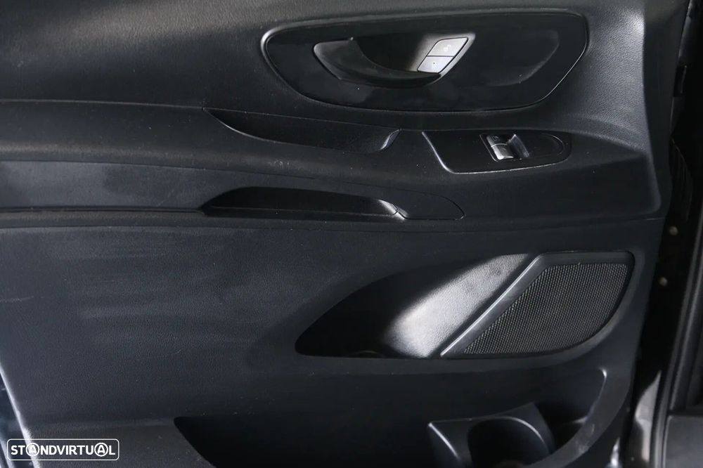 Mercedes-Benz Vito Tourer - 25