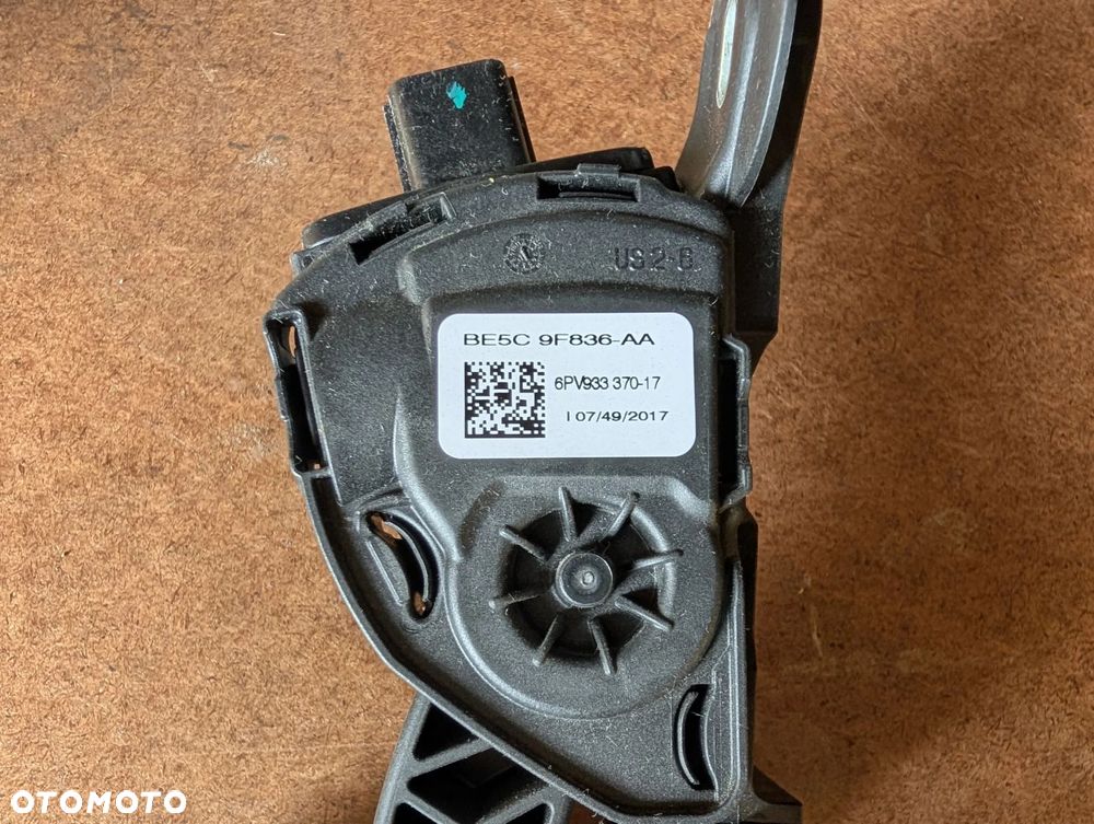 POTENCJOMETR PEDAŁ GAZU TESLA S BE5C9F836-AA, 6PV933370-17 - 3