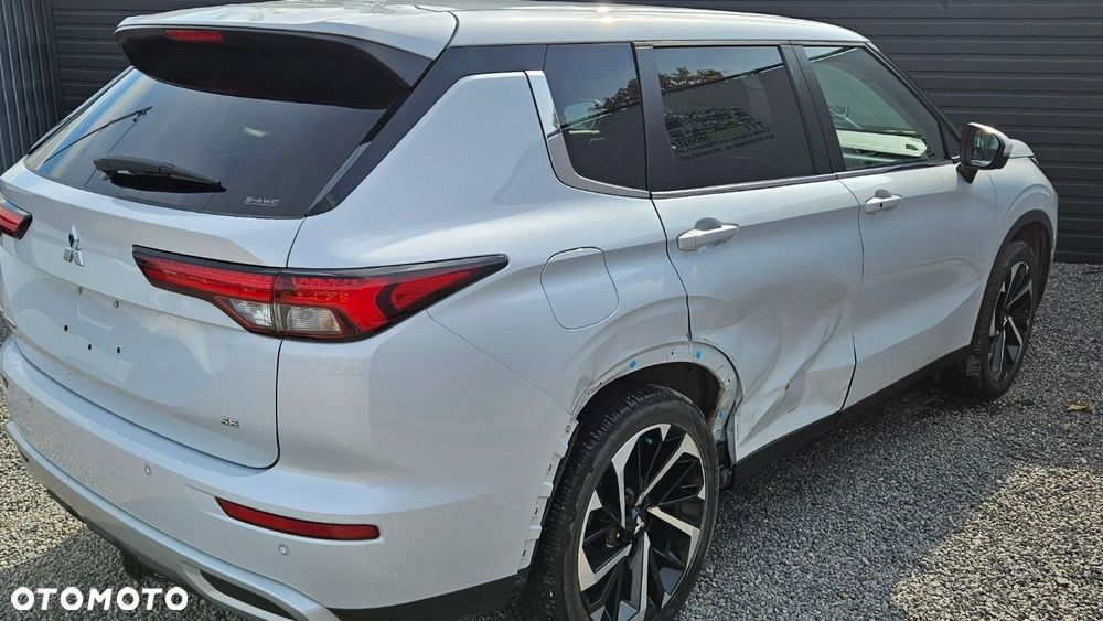 Mitsubishi Outlander - 29