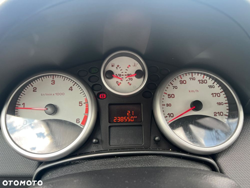 Peugeot 207 1.4 HDi Trendy - 3