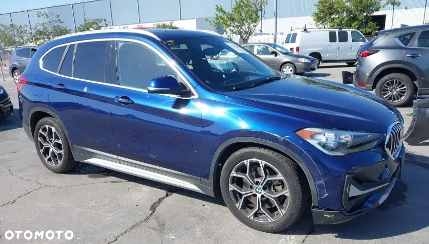 BMW X1 - 10