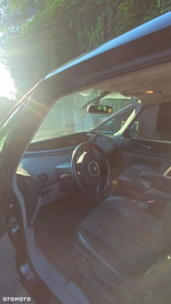 Renault Grand Espace Gr 2.0 dCi Expression - 8