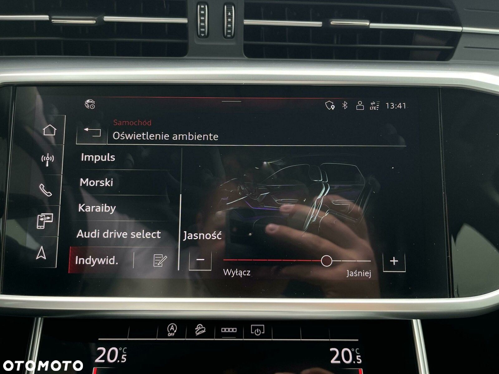 Audi A6 Allroad - 38