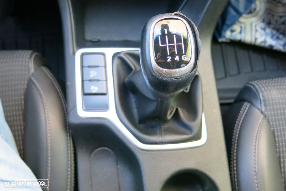 Kia Sportage - 10