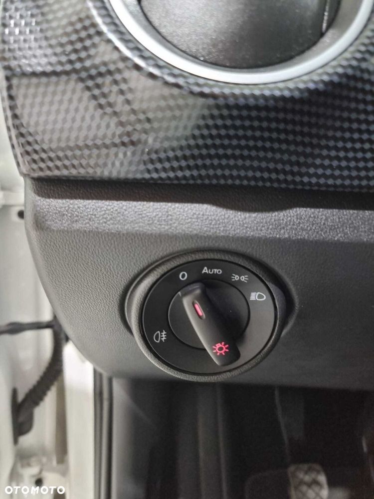 Volkswagen up! - 24