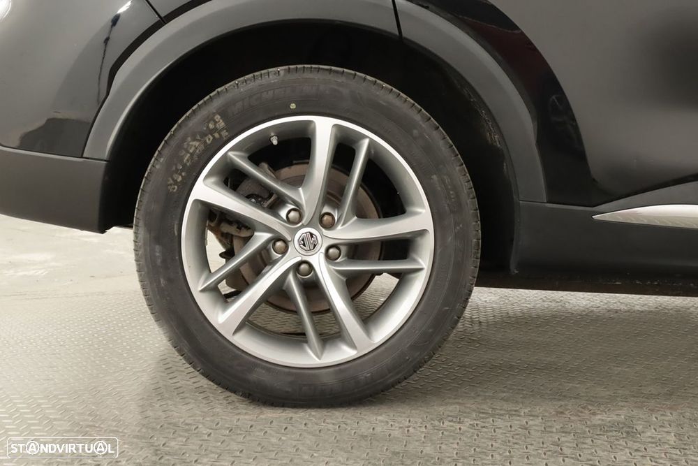 MG EHS 1.5 T-GDI Plug-in Hybrid Luxury - 5