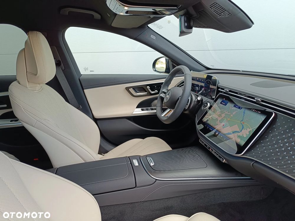 Mercedes-Benz Klasa E 220 d mHEV 4-Matic AMG 9G-Tronic - 5