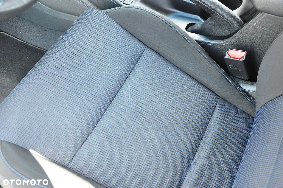 Hyundai Tucson 2.0 CRDI BlueDrive GO Plus 2WD - 32